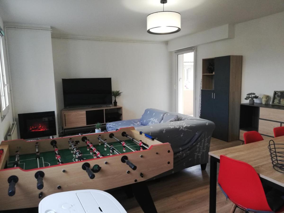 Grand T3 Avec Clim, Parking Et Terrasse Privative - Agen Apartment Exterior photo
